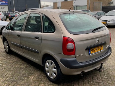 Citroën Xsara Picasso - 1.8i 16V Différence - 1