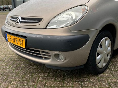 Citroën Xsara Picasso - 1.8i 16V Différence - 1