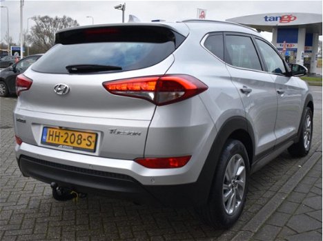 Hyundai Tucson - 1.7 CRDi Comfort *Navigatie, Trekhaak, Climate, Cruise Control, Leder - 1