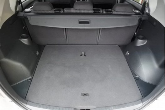Toyota Verso - 1.8 VVT-i Business Automaat | Modeljaar 2014 | navigatie 2019 | Parkeersensors V+A | - 1