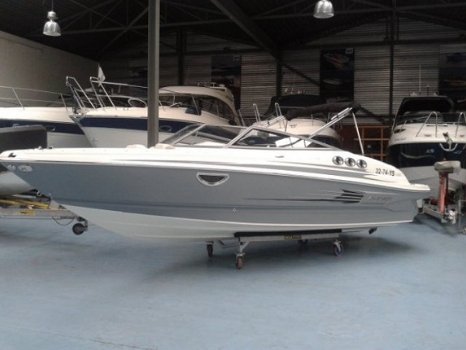 Larson 238 LXI met Mercruiser 350 magnum - 1