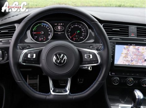 Volkswagen Golf - 1.4 TSi GTE Hybride 150pk AUTOMAAT - 1