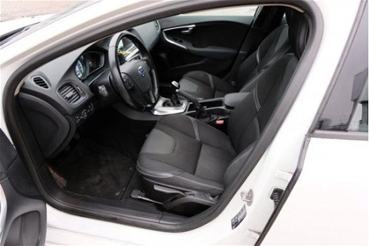 Volvo V40 - 1.6 D2 Base Business Navi/Clima/PDC/LMV - 1