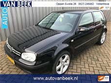 Volkswagen Golf - 1.6-16V Comfortline