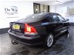 Volvo S60 - 2.4 AUTOMAAT in ZEER NETTE STAAT incl. NWE APK /GARANTIE - 1 - Thumbnail