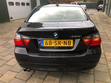 BMW 3-serie - 325i High Executive (Leder Navi S-dak Aut) Volle auto - 1