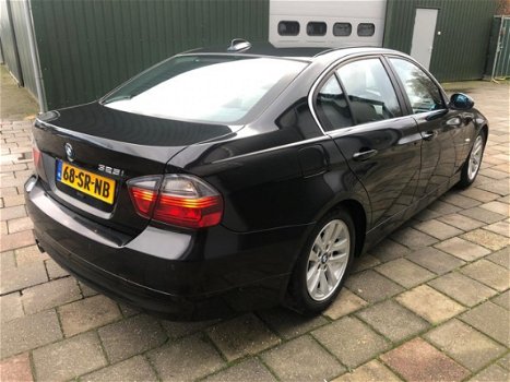 BMW 3-serie - 325i High Executive (Leder Navi S-dak Aut) Volle auto - 1