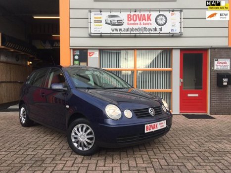 Volkswagen Polo - 1.2-12V Comfortline Cricket 5 Deurs Airco - 1