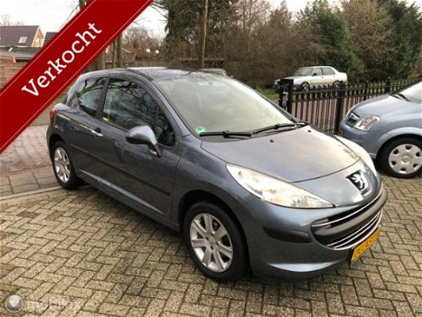 Peugeot 207 - 1.4-16V X-line , Airco - 1