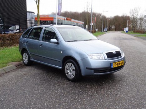 Skoda Fabia Combi - 1.4-16V Flash | Aut. | Airco | Cruise | - 1