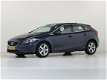 Volvo V40 - 2.0 D4 191 PK 6-Bak Momentum (BNS) - 1 - Thumbnail