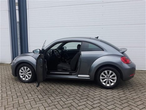 Volkswagen Beetle - 1.2 TSI Design RIJKLAAR xenon+led, automatische airco, full map navigatie, licht - 1