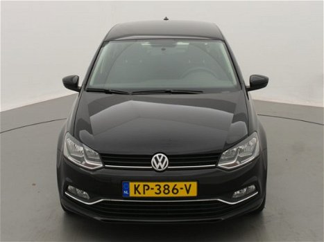 Volkswagen Polo - 1.4 TDI 90PK COMFORTLINE (NAVI/CRUISE/AIRCO) - 1