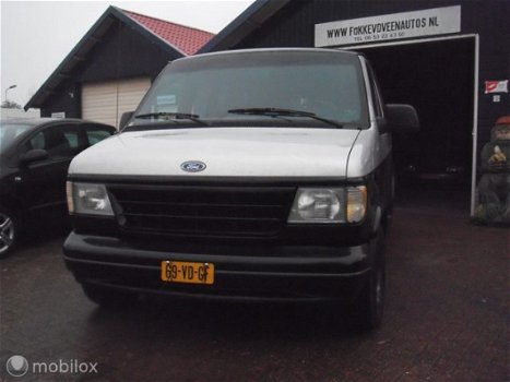 Ford Econoline - Ecoline E150 LPG en Silverado op LPG - 1