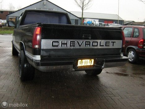 Chevrolet Chevy Van - USA Silverado - 1