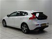 Volvo V40 - 2.0 T2 Summum Navigatie Xenon PDC 17