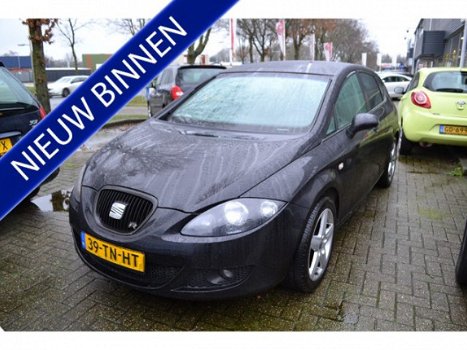 Seat Leon - 1.9 TDI Businessline CLIMA / NAVI / CRUISE / APK: 27-05-2020 - 1