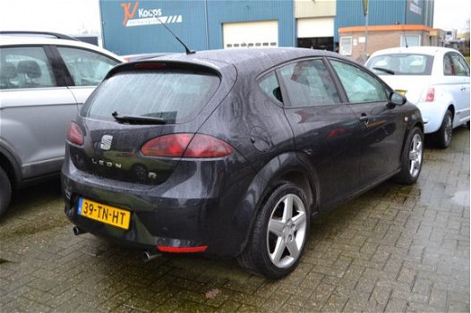 Seat Leon - 1.9 TDI Businessline CLIMA / NAVI / CRUISE / APK: 27-05-2020 - 1