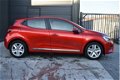 Renault Clio - TCe 100 Zen incl. €2.500, - voorraadvoordeel - 1 - Thumbnail