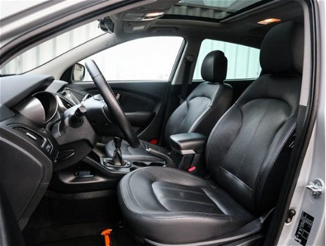 Hyundai ix35 - 2.0i 4WD, i-Catcher panoramadak, 100% Dealer Onderhouden, 1Ste Eigenaar, Leer, Navi, - 1