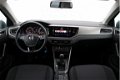 Volkswagen Polo - 1.0 TSI Comfortline | Airconditioning | App-Connect | 15