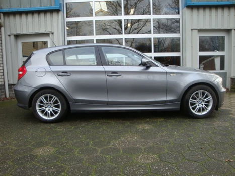 BMW 1-serie - 118i Business Line/ NL auto - 1