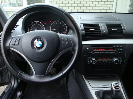 BMW 1-serie - 118i Business Line/ NL auto - 1