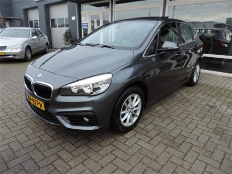 BMW 2-serie Active Tourer - 216d Corporate Lease Essential 50 Procent Deal 6.475, - ACTIE Head-up di - 1