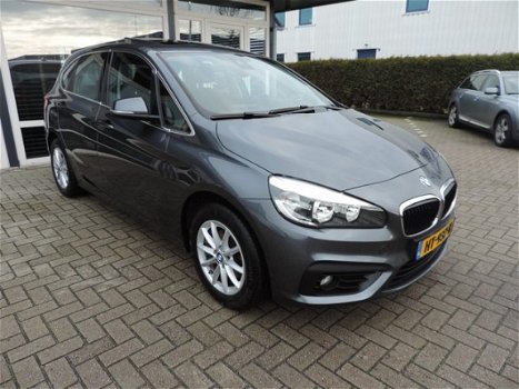 BMW 2-serie Active Tourer - 216d Corporate Lease Essential 50 Procent Deal 6.475, - ACTIE Head-up di - 1