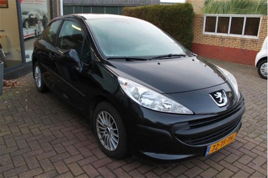 Peugeot 207 - 1.4-16V XR Airco/LMV - 1