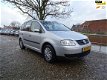 Volkswagen Touran - 1.6-16V FSI Athene | clima + Cruise nu € 2.450, - 1 - Thumbnail