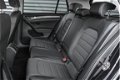 Volkswagen Golf - 1.2 TSI Business NL-Auto Verwarmde voorstoelen Bestuurdersstoel Massage functie Cr - 1 - Thumbnail