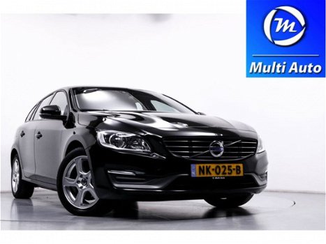 Volvo V60 - 2.0 D3 Climate Control Trekhaak Parkeersensoren achter Navigatie Cruise Control - 1