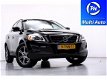 Volvo XC60 - 2.0T Momentum Automaat Verwarmde voorstoelen en achterbank Cruise Control Navigatie Sta - 1 - Thumbnail