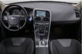 Volvo XC60 - 2.0T Momentum Automaat Verwarmde voorstoelen en achterbank Cruise Control Navigatie Sta - 1 - Thumbnail