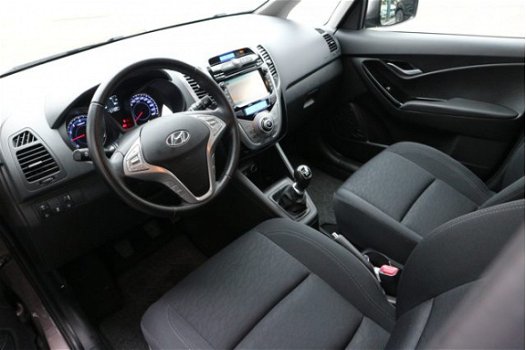 Hyundai ix20 - Cross 1.4i i-Motion Navi Camera - 1