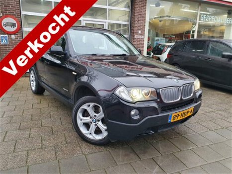 BMW X3 - 2.0i Leder/Xenon/18 inch - 1