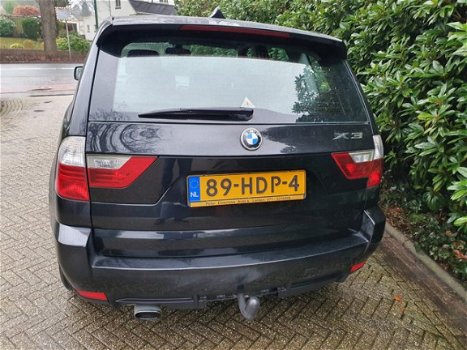 BMW X3 - 2.0i Leder/Xenon/18 inch - 1