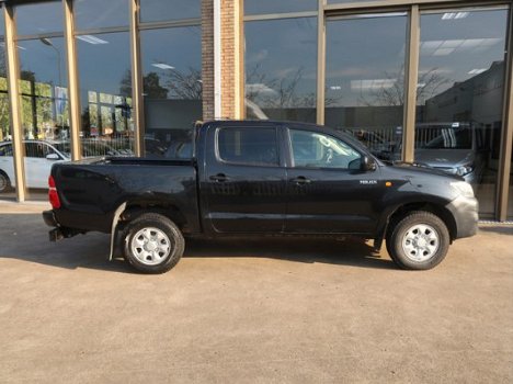 Toyota HiLux - 2.5 D-4D 4X4 4WD Allrad DC Airco - 1