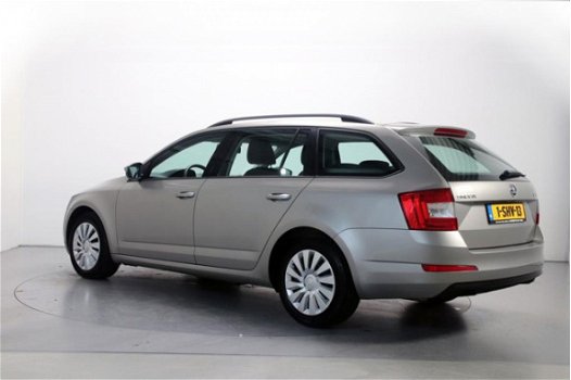 Skoda Octavia Combi - 1.4 TSI 140pk Greentech Ambition 6-bak Cruise Control Airco - 1