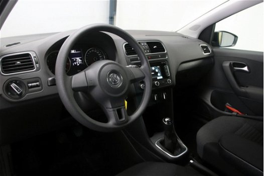 Volkswagen Polo - 1.2 TSI BlueMotion Edition Navigatie Bluetooth Airco Elektrische Control - 1