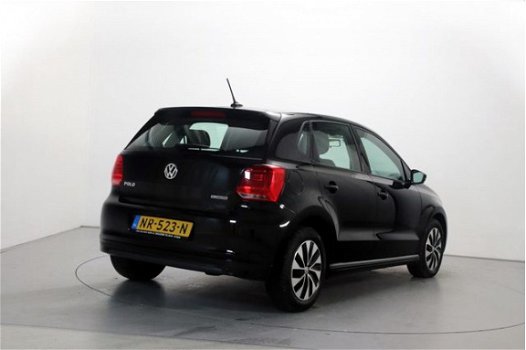 Volkswagen Polo - 1.0 TSI 95pk Bluemotion Navigatie App-Connect Airco Cruise Control - 1