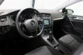 Volkswagen Golf - 1.0 TSI Trendline 6-bak Navigatie Bluetooth Airco Elektrische ramen - 1 - Thumbnail
