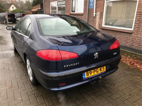 Peugeot 607 - 2.2-16V Executive - 1