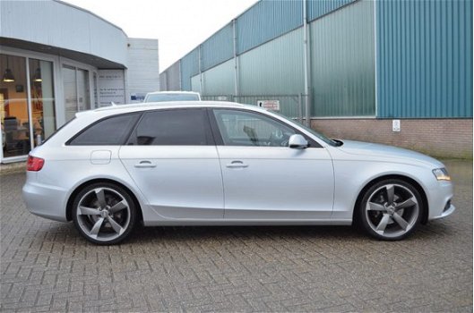 Audi A4 Avant - 2.0 TDI*20inch, NaviPro, Leder - 1