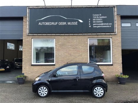 Toyota Aygo - 1.0-12V Cool Airco, Stuurbekrachtiging, APK, Zeer nette auto - 1