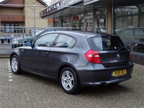 BMW 1-serie - 118I - 1