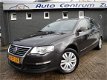 Volkswagen Passat Variant - 2.0 TDI 140PK HIGHLINE navi xenon pdc half leder mf f1 - 1 - Thumbnail