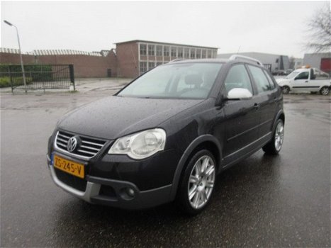 Volkswagen Polo - 1.4-16V Cross - 1