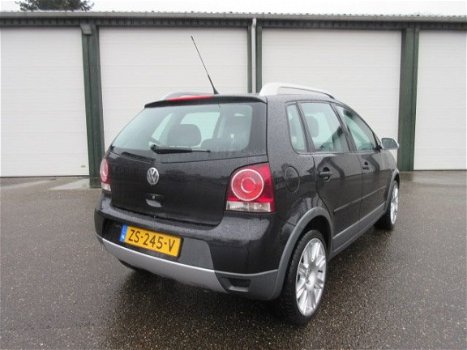 Volkswagen Polo - 1.4-16V Cross - 1